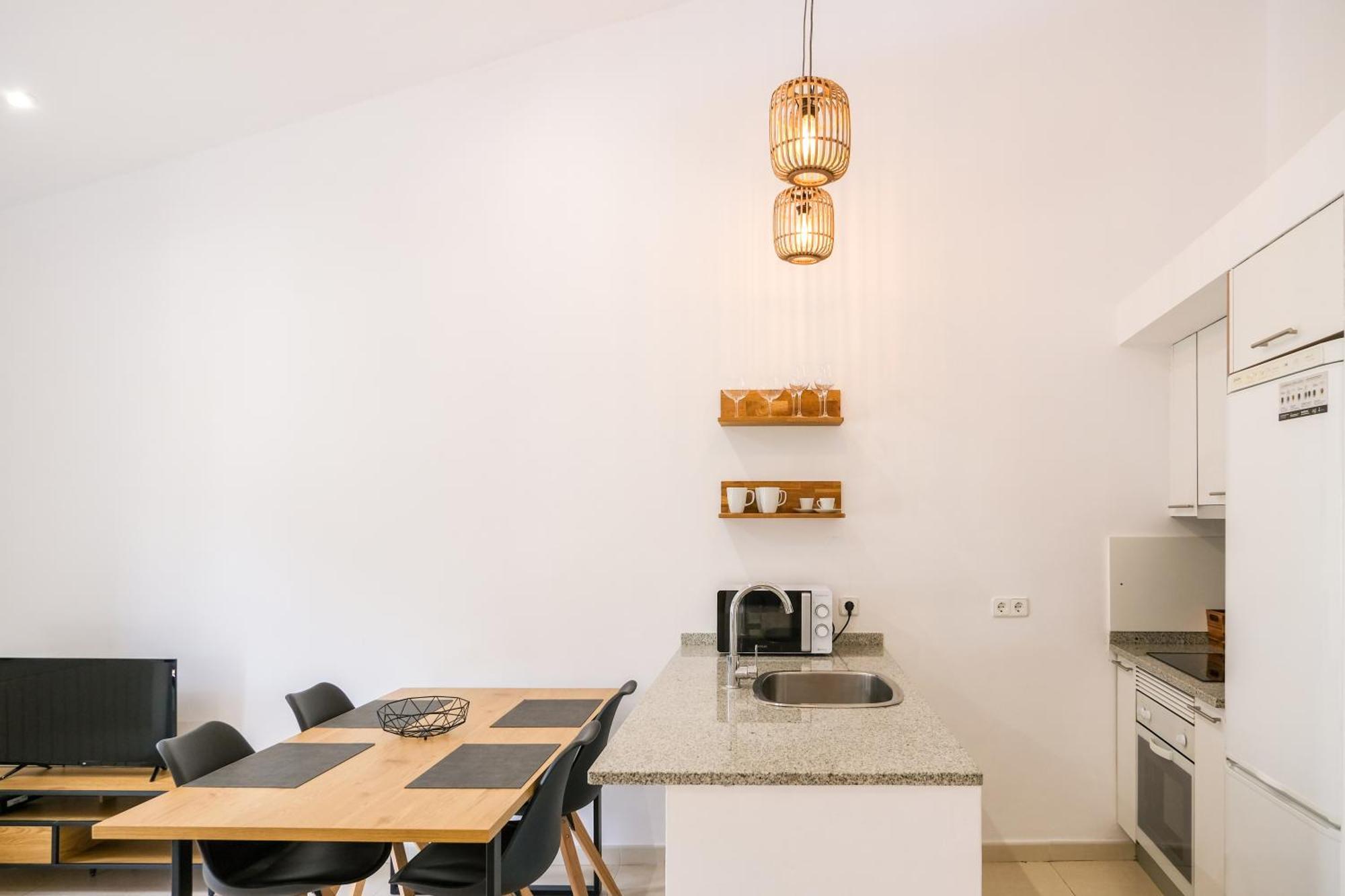 Ca Leudald 3 Apartamento En Besalu Con Terraza Bagian luar foto