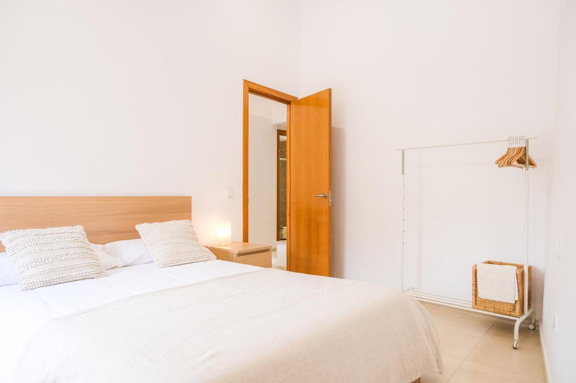 Ca Leudald 3 Apartamento En Besalu Con Terraza Bagian luar foto