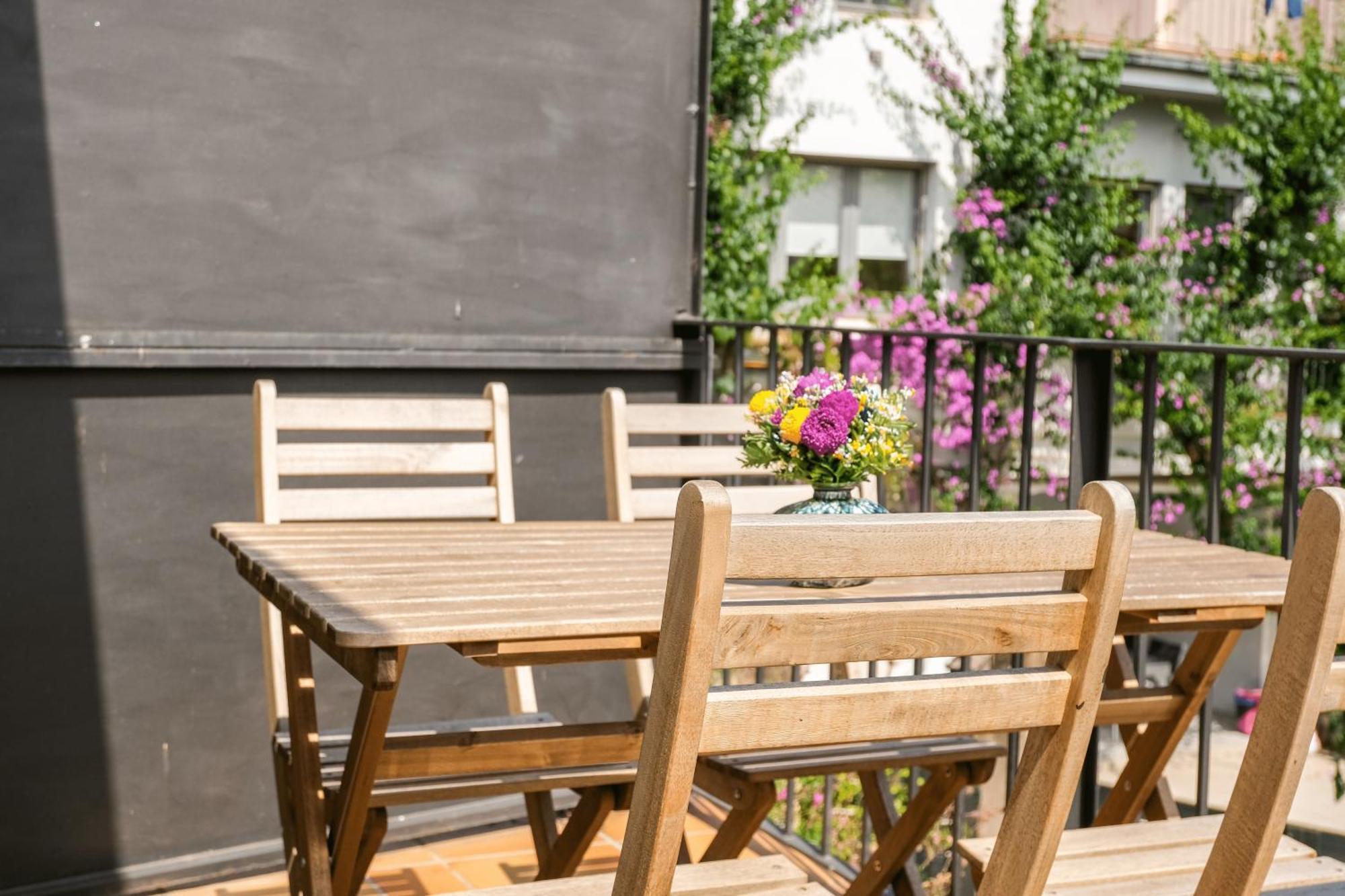 Ca Leudald 3 Apartamento En Besalu Con Terraza Bagian luar foto